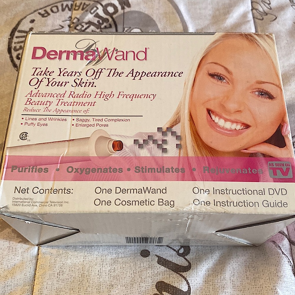 Derma Wand advanced radio high frequency beauty treatment.